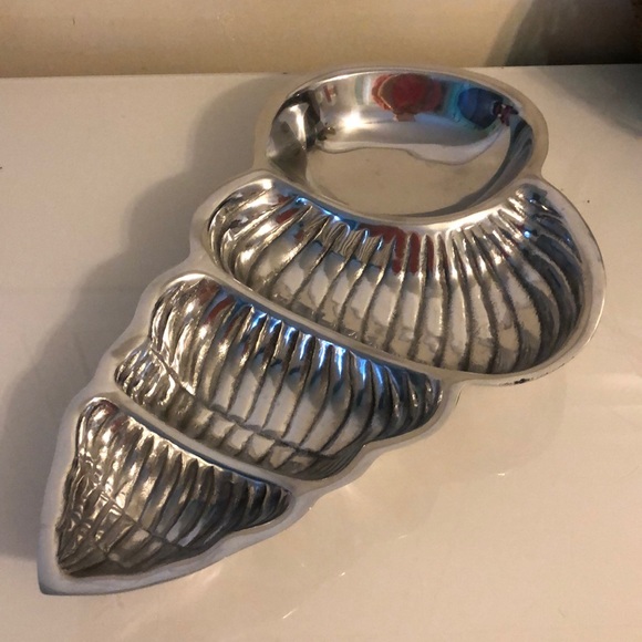 Pewter Seashell Divided Dish - Picture 1 of 2